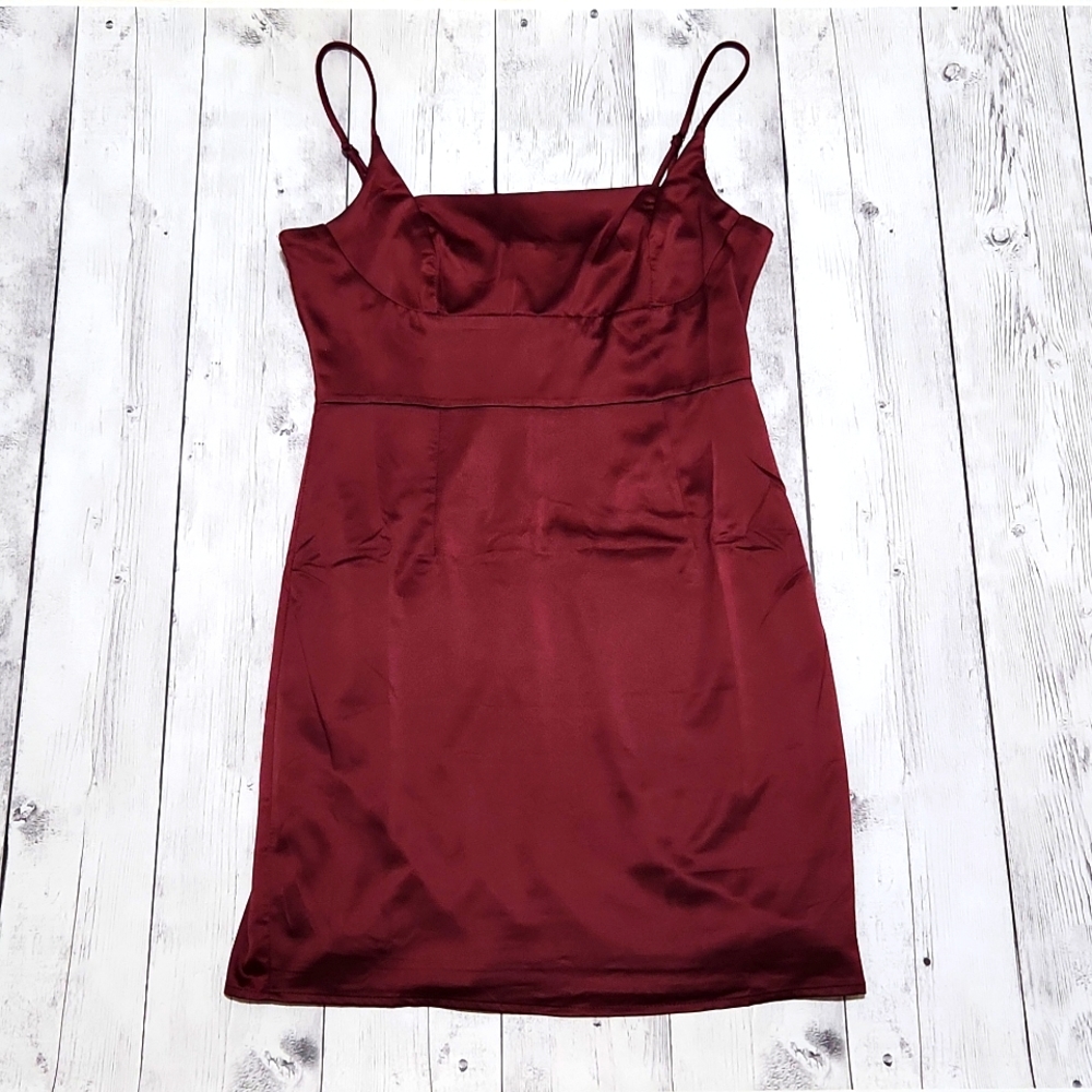 Lovely Day Medium Burgundy color short fitted dress with spaghetti straps